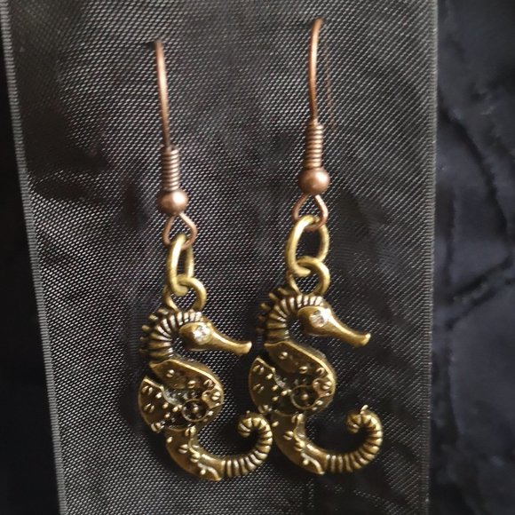 NEW - Handmade One-of-a-Kind Seahorse Earrings - Steampunk Found Objects - Picture 1 of 3